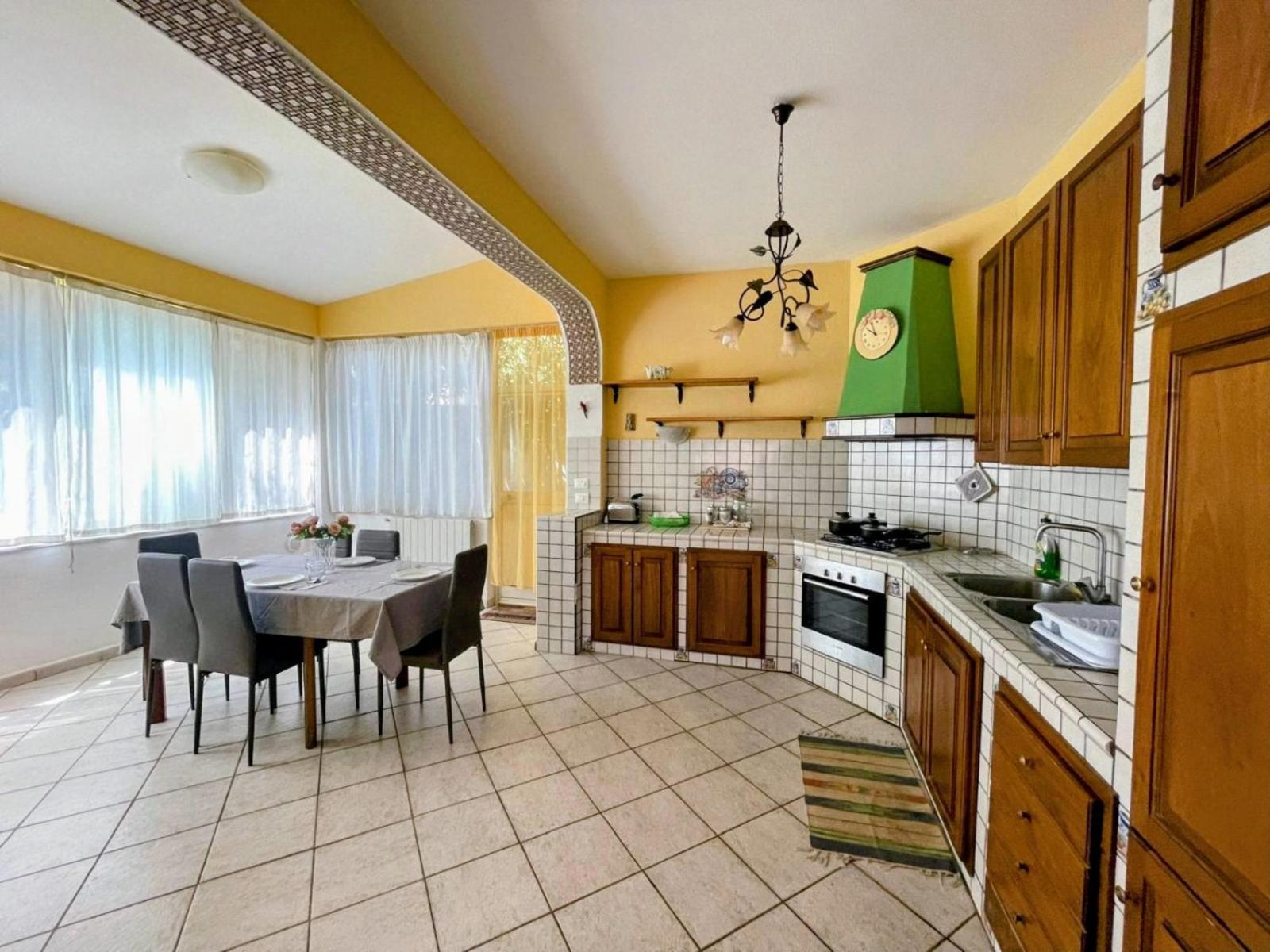 Casa Vacanze Ciachea Home Con Giardino E Parcheggio In Sicilia Carini Exterior photo